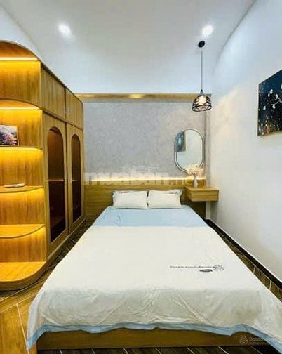 Xoay vòng vốn chủ cần bán căn nhà 49m2 nằm ngay Trương Đăng Quế.