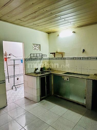 Chính chủ cho thuê nhà mặt phố đường số 18, gần chợ Tân Mỹ