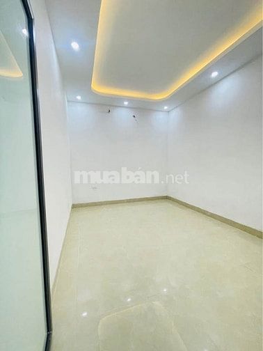 CHÍNH CHỦ CẦN BÁN NHÀ MỚI XÂY – NGÕ 193 ĐỊNH CÔNG HẠ