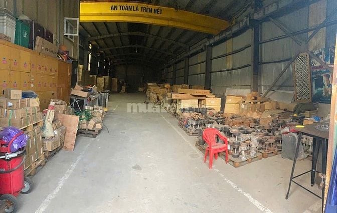 Cho thuê kho cực đẹp Cụm Công Nghiệp Lai Xá: diện tích 1000m2