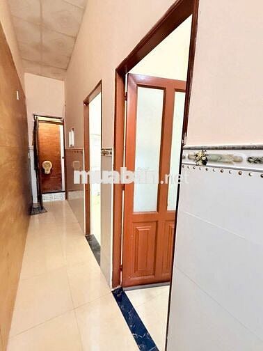 Nhà nguyên căn hẻm 1/ Bờ Bao Tân Thắng 4x17 2PN