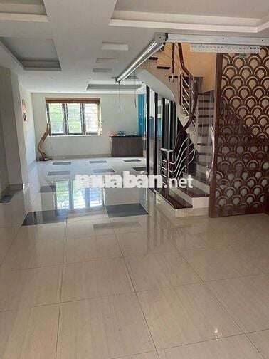 CHO THUÊ NHÀ LIỀN KỀ RICE CITY SÔNG HỒNG, LONG BIÊN - 325m2-Vỉa hè Ôtô