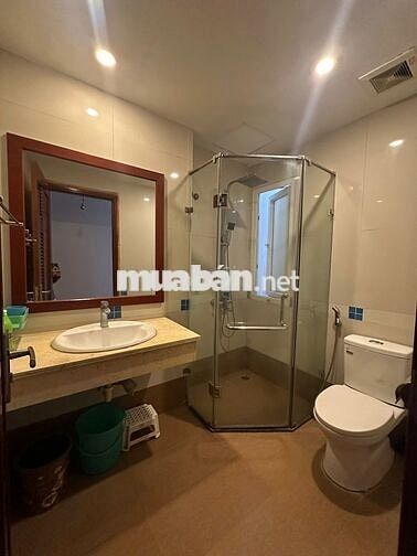 Nhà ở, ô tô đỗ cửa, 5 tầng - 3 phòng ngủ cách đường Nguyễn Văn Cừ 50m