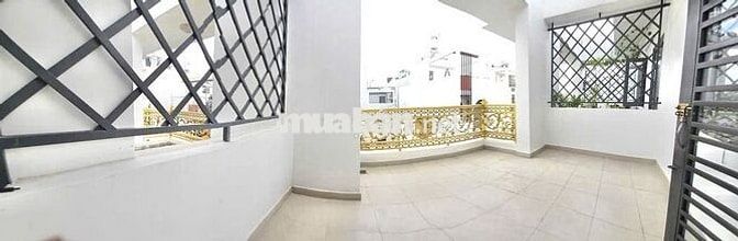 (Full nội thất) Nhà 3 lầu 4 phòng Đường 26/3 Giáp Tân Phú