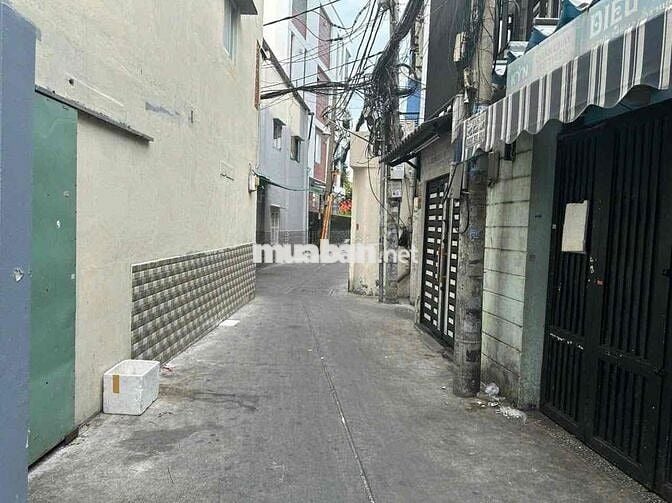 Cho thuê nhà nguyên căn 2 lầu Đường Hoà Hưng Quận 10