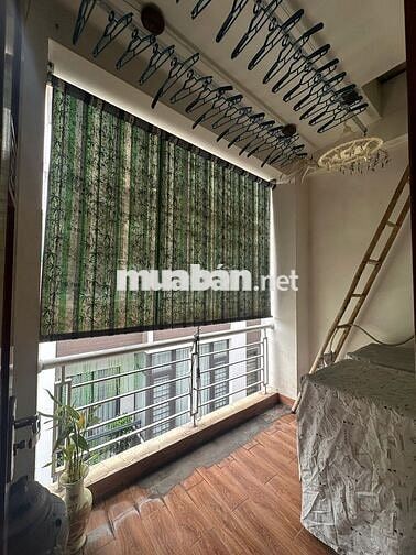 Nhà ở, ô tô đỗ cửa, 5 tầng - 3 phòng ngủ cách đường Nguyễn Văn Cừ 50m