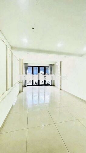 243/9 Tô Hiến Thành P13 Q10 4,2x18m 3 Lầu 5 Phòng Hẻm XT [ Nhà Mới ]