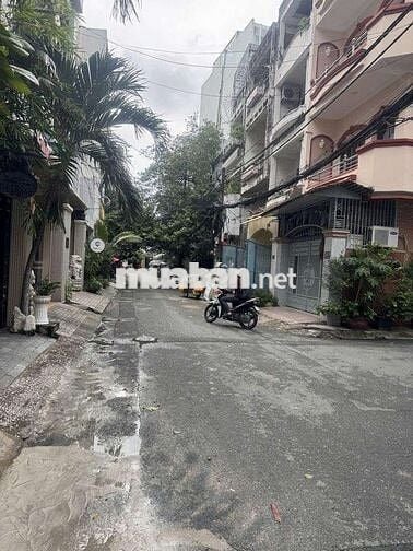 243/9 Tô Hiến Thành P13 Q10 4,2x18m 3 Lầu 5 Phòng Hẻm XT [ Nhà Mới ]