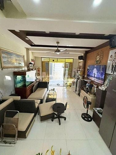 GIẢM THÊM 300 TRIỆU GIÁ 4TỶ7 CĂN HÒA HẢO TT QUẬN 10 TRỤC ĐƯỜNG CHÍNH 