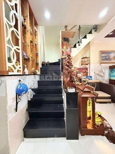 GIẢM THÊM 300 TRIỆU GIÁ 4TỶ7 CĂN HÒA HẢO TT QUẬN 10 TRỤC ĐƯỜNG CHÍNH 