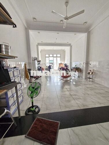 Cho thuê nhà mặt tiền đường mới đẹp