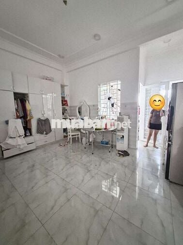 Cho thuê nhà mặt tiền đường mới đẹp