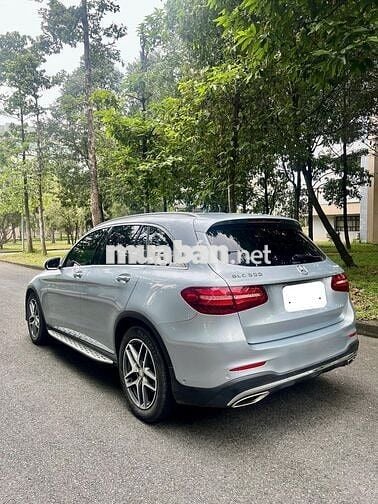 Mercedes Benz GLC 300 4Matic 2016 - chỉ 799tr