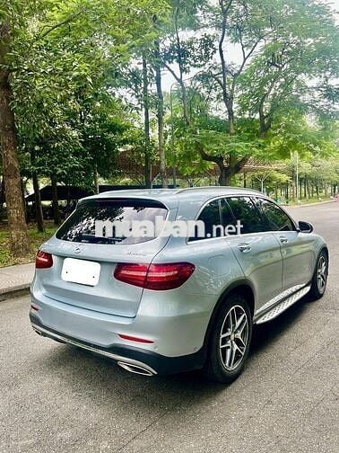 Mercedes Benz GLC 300 4Matic 2016 - chỉ 799tr