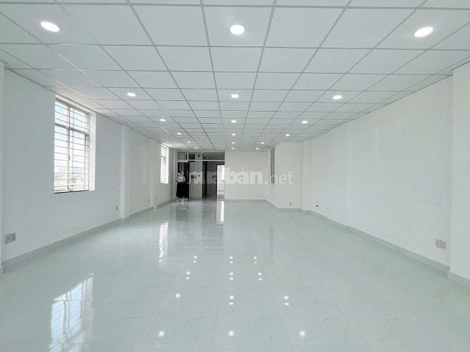 Cho thuê tòa nhà mặt tiền trung tâm Phường Tân Định Quận 1 