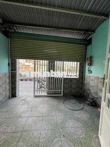 NHÀ MỚI SẠCH SẺ DT 4x17 1TRỆT 1LỬNG 3PN 2WC HẺM XE TẢI(NGAY NGÃ TƯ GA)