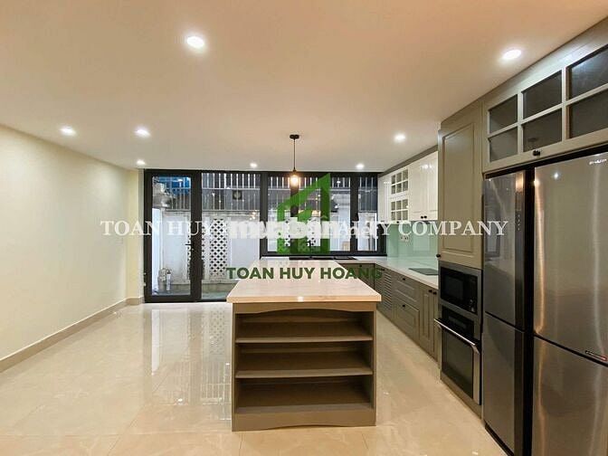 🌈 Nhà 4 Phòng Ngủ Nội Thất Hiện Đại ở Euro Village-V0084>English Below