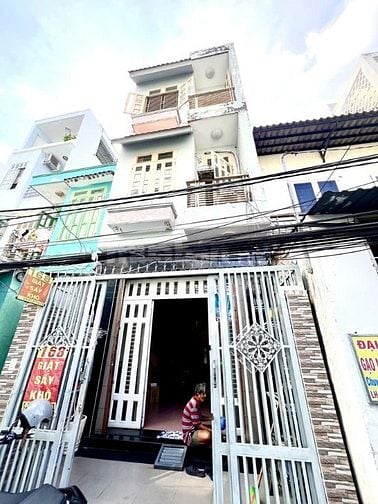 Gần chợ Phú Thuận, 03 Tầng, DT 4x18m