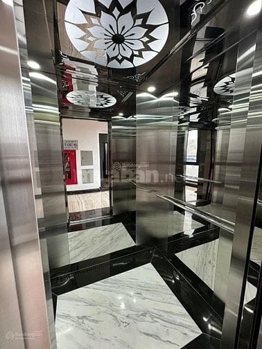 Cần bán nhà mặt phố Đình Thôn Mỹ Đình, 100m2 x 9 tầng, miễn quy hoạch.