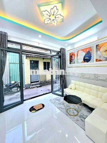 6 Triệu/ tháng nhà 1 lầu 4 x 6 hẻm 1716/ Huỳnh Tấn Phát