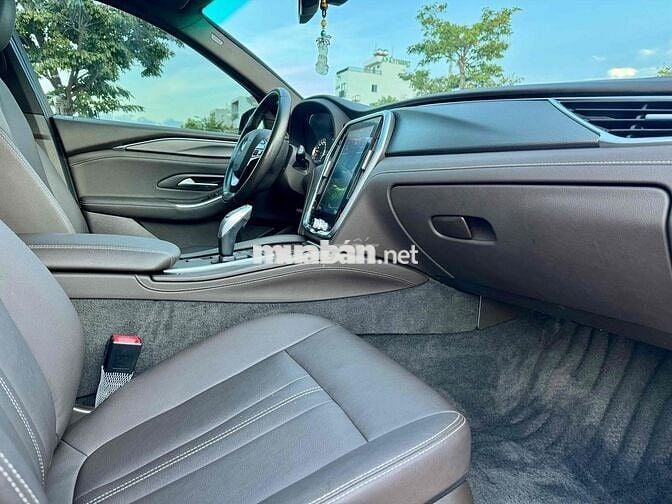 VinFast Lux A2.0 2019 2.0 AT - 32000 km