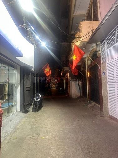 Nhà Phố Hồng Mai, Hai Bà Trưng 70m2 4 tầng 12,9 tỷ.