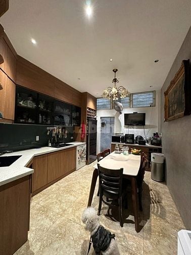 Nhà Phố Hồng Mai, Hai Bà Trưng 70m2 4 tầng 12,9 tỷ.
