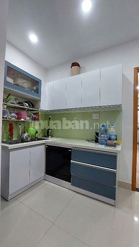 Cầm Bá Thước-Ký Con 5Tầng,Vuông Vức,Gần Phan Đăng Lưu,khu dân trí