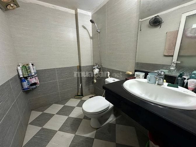 Nhà Phố Hồng Mai, Hai Bà Trưng 70m2 4 tầng 12,9 tỷ.