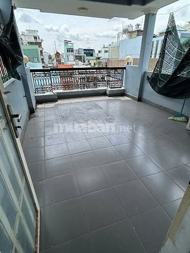 Cho thuê nhà hẻm 5m Khuôn Việt , Tân Phú ,  4 X 17 ,4 tầng , 16 triệu 