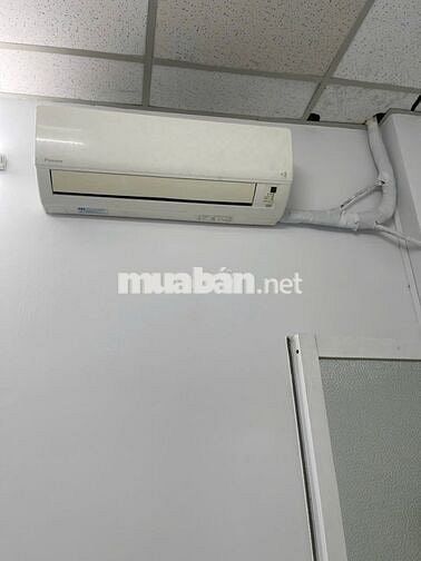 Nhà mới sửa,sạch sẽ, 3.5m x 10m,1 lầu, 1PN (có máy lạnh),hẻm Bình Tiên