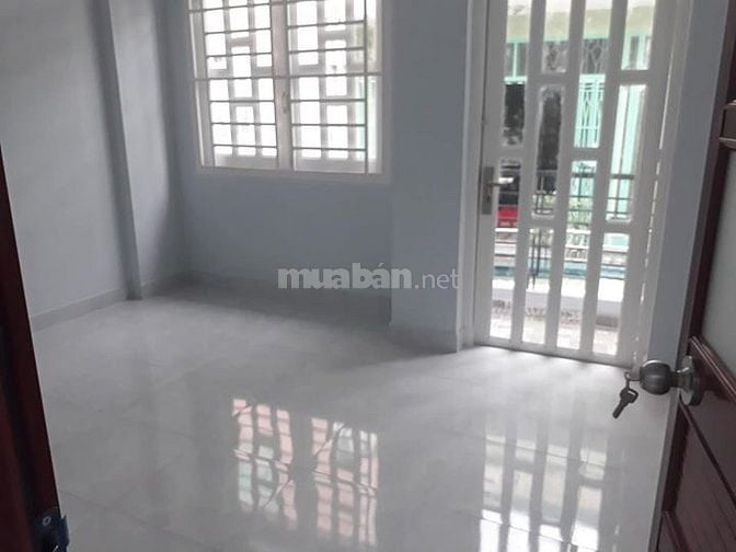 Nhà mới đẹp 1 lầu, 2PN, hẻm ô tô, gần Đầm Sen – 9 triệu/tháng