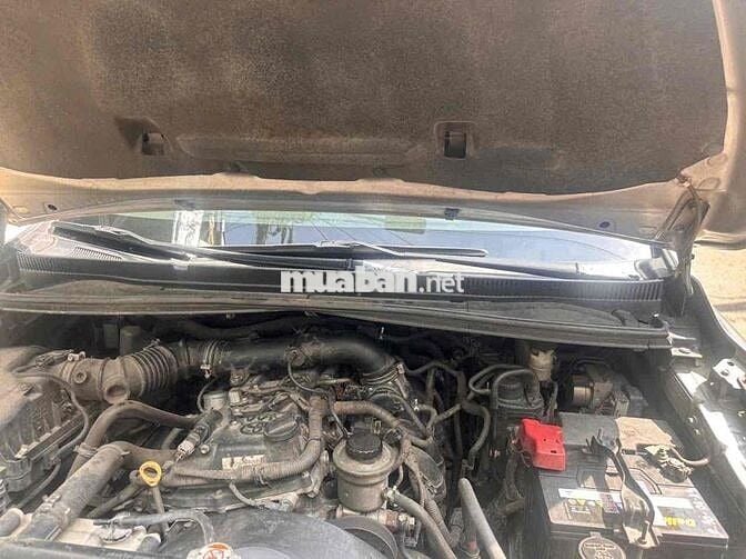 Toyota Innova 2017 2.0E - 120000 km