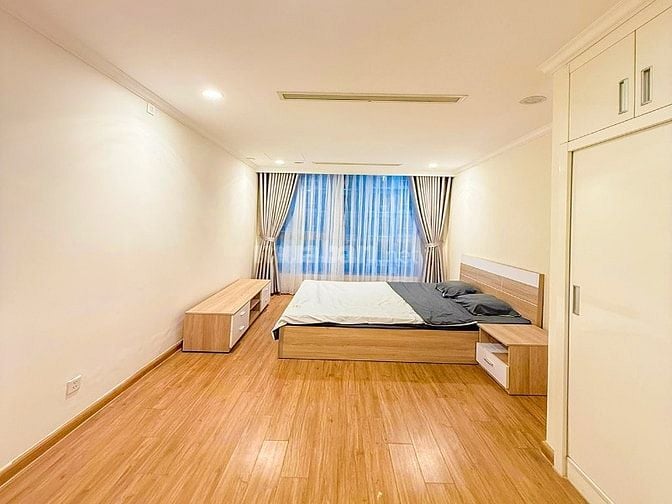 Bán Căn hộ tại Vinhomes Central Park view đẹp 2 phòng ngủ 82m2