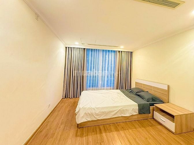 Bán Căn hộ tại Vinhomes Central Park view đẹp 2 phòng ngủ 82m2