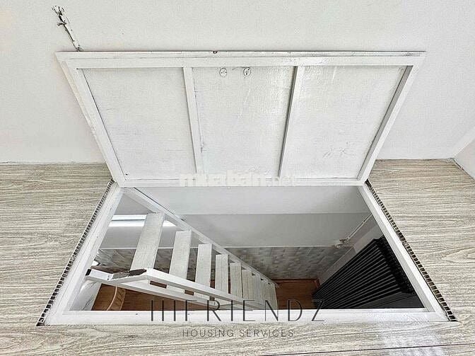 NNC KIOT MẶT TIỀN GÁC CAO 2m MỚI XÂY NGAY KHUÔNG VIỆT GẦN VĂN HIẾN
