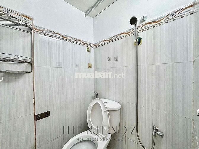 NNC KIOT MẶT TIỀN GÁC CAO 2m MỚI XÂY NGAY KHUÔNG VIỆT GẦN VĂN HIẾN