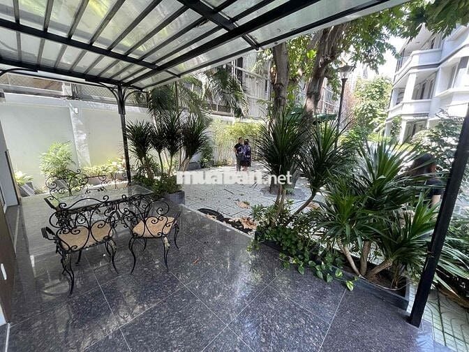 SIÊU BIỆT THỰ CHO THUÊ NGAY TRUNG TÂM QUẬN 10 - DTSD 500M2 - 4 TẦNG !!