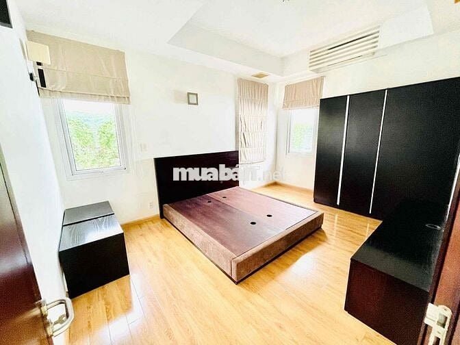 SIÊU BIỆT THỰ CHO THUÊ NGAY TRUNG TÂM QUẬN 10 - DTSD 500M2 - 4 TẦNG !!