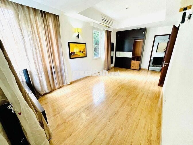 SIÊU BIỆT THỰ CHO THUÊ NGAY TRUNG TÂM QUẬN 10 - DTSD 500M2 - 4 TẦNG !!