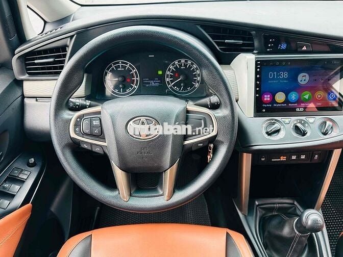 Toyota Innova 2.0E MT sx 2018