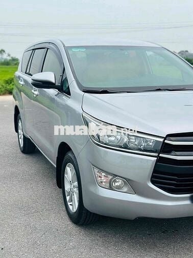 Toyota Innova 2.0E MT sx 2018