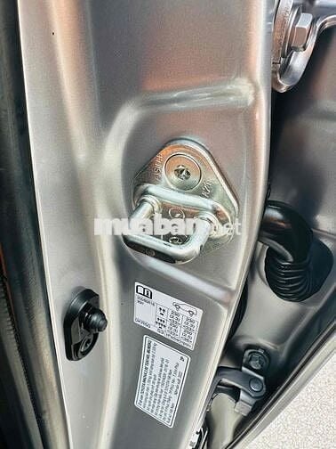 Toyota Innova 2022 E 2.0 MT