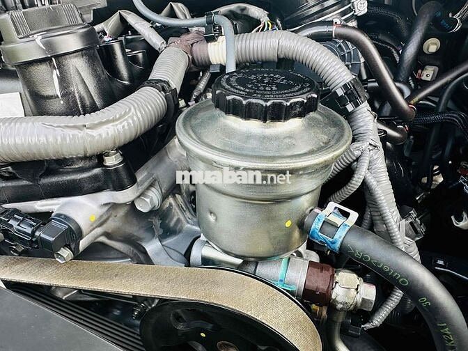 Toyota Innova 2022 E 2.0 MT