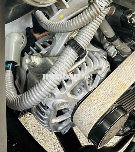 Toyota Innova 2022 E 2.0 MT