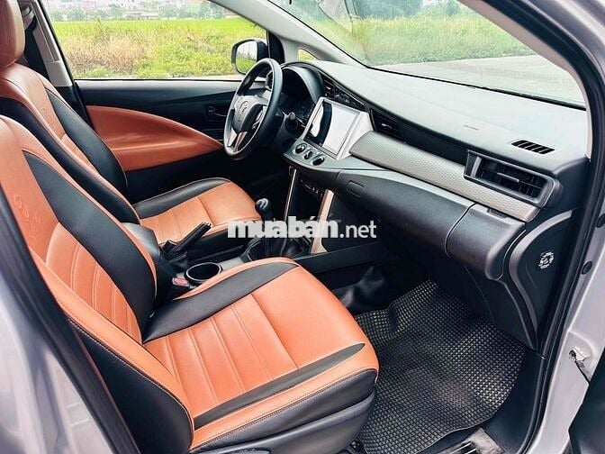 Toyota Innova 2.0E MT sx 2018