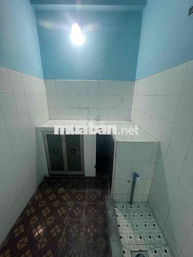 CHO THUÊ NHÀ HXT 4.4X14M ĐÚC LỬNG 8TR
