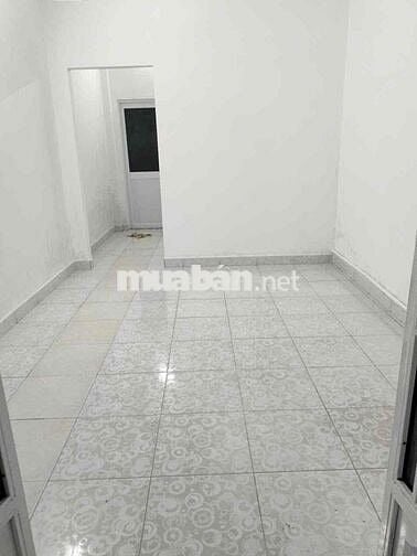 Nhà đẹp TCH 42m2_đúc 1lầu,Ngay huỳnh thị hai,uỷ ban phường TCH