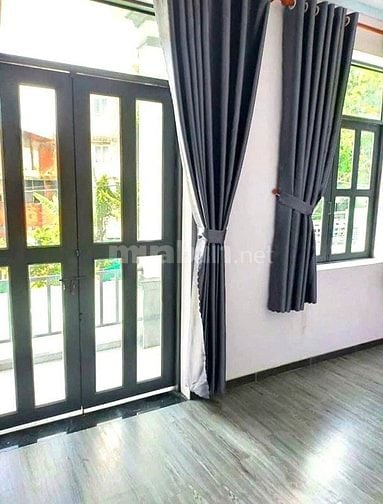 NHÀ 1 lầu 3 phòng ngủ bán gấp giá 890 triệu, ở Hóc Môn, SHR 109m2.