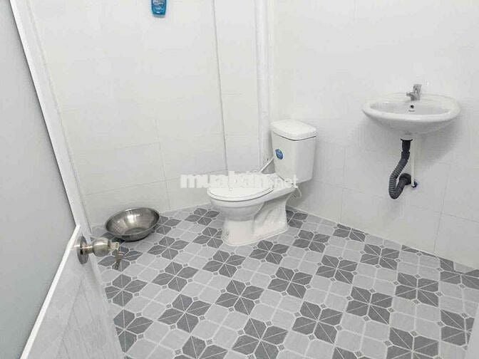 Nhà đẹp TCH 42m2_đúc 1lầu,Ngay huỳnh thị hai,uỷ ban phường TCH